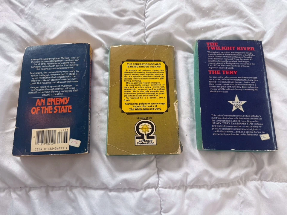 RARE Lot of 3 Lanague Federation Sci Fi Novels by F. Paul Wilson pbs - Image 2 of 3