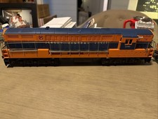 LIONEL  POSTWAR No. 2341 JERSEY CENTRAL FM DIESEL LOCO