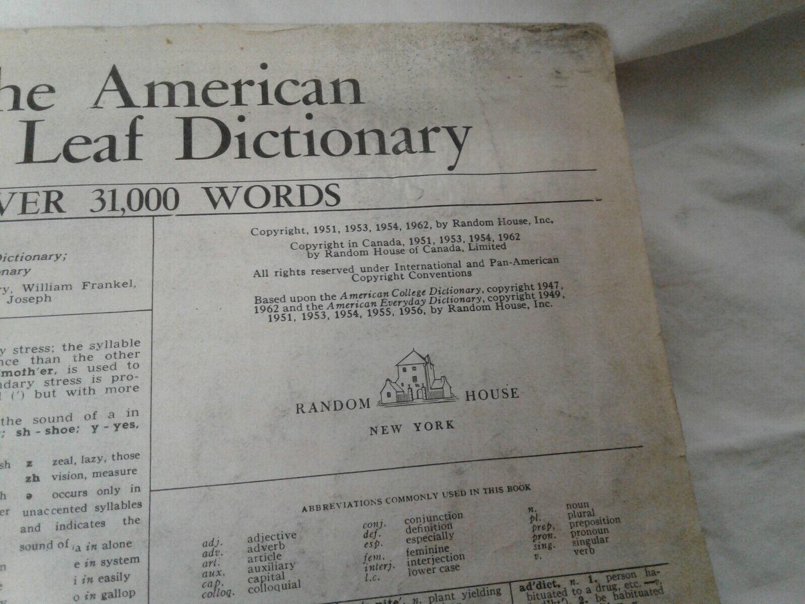 Dennison Synonym Antonym Homonym Dictionary for loose-leaf notebooks 1962