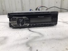 90 Doral Citation Boat Pioneer DEH-150MP radio deck