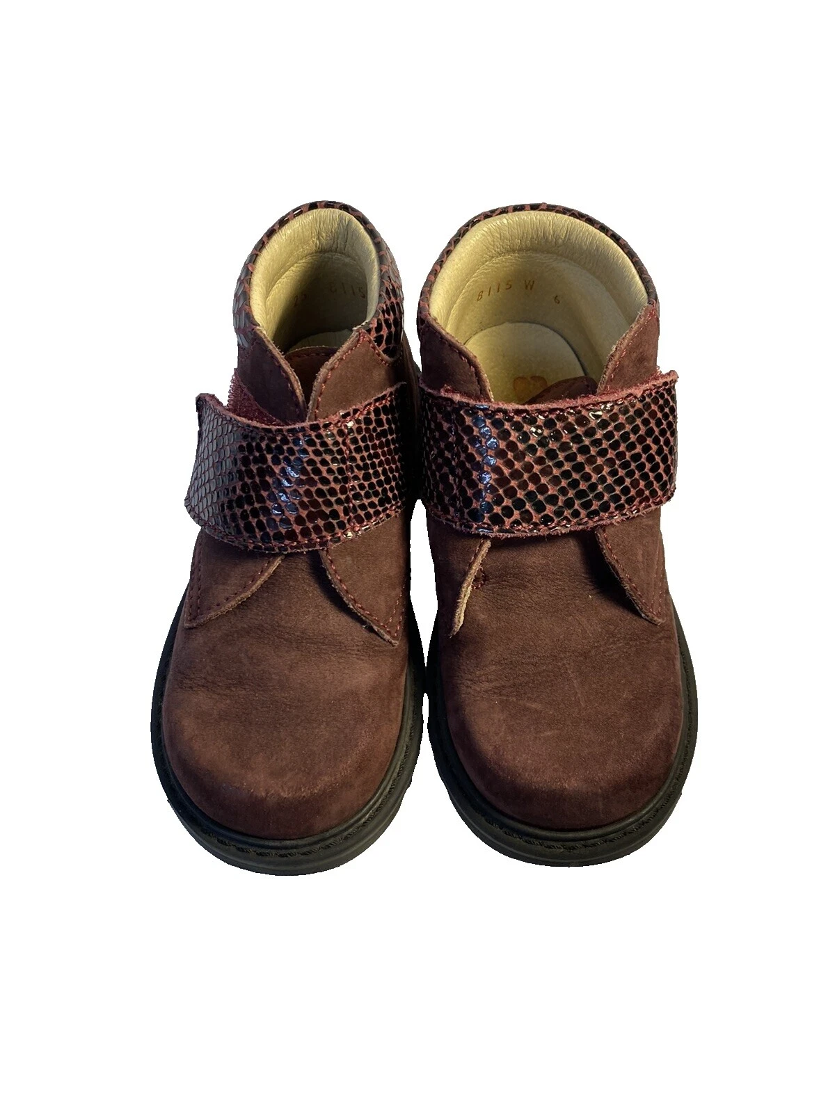 Zapatos para bebé de gamuza elefante