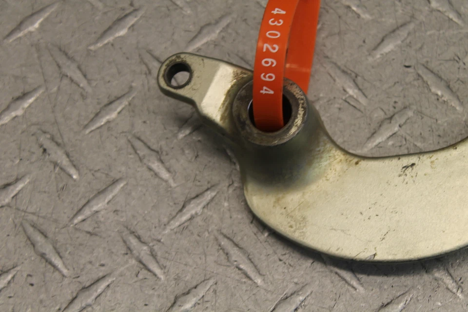 Yamaha YZ400F 1998 juego trasero derecho pedal freno Foto 4 de 4