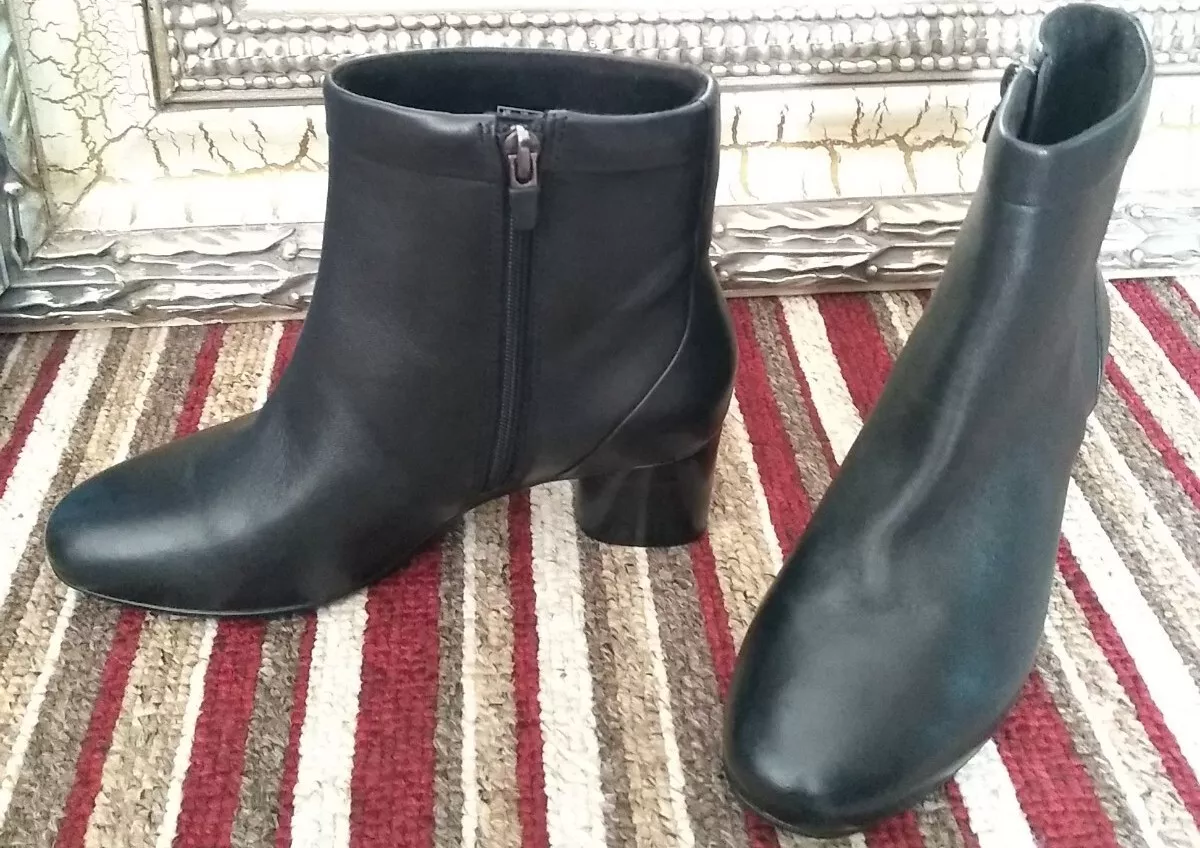 Clarks un cosmo up hot sale bootie