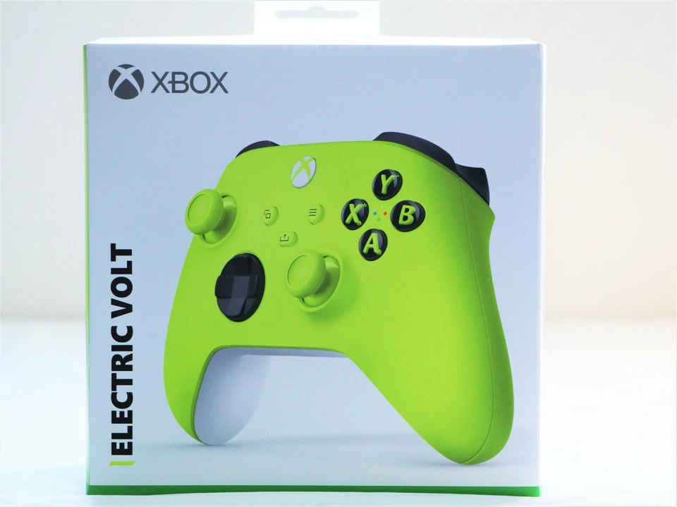 Microsoft XBOX Series X/S Wireless Controller - Electric Volt Yellow Brand NEW - Image 3 of 4