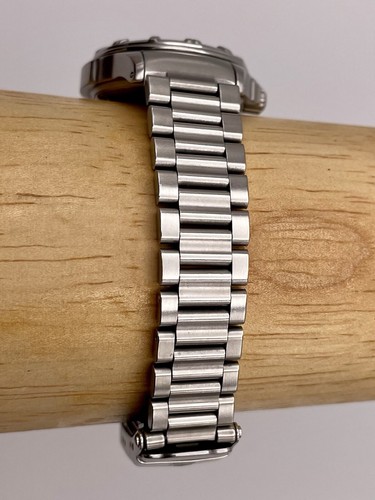Tag Heuer Professional WR 200M Swiss Women’s Watch WF1412-0 New Battery - Picture 14 of 20