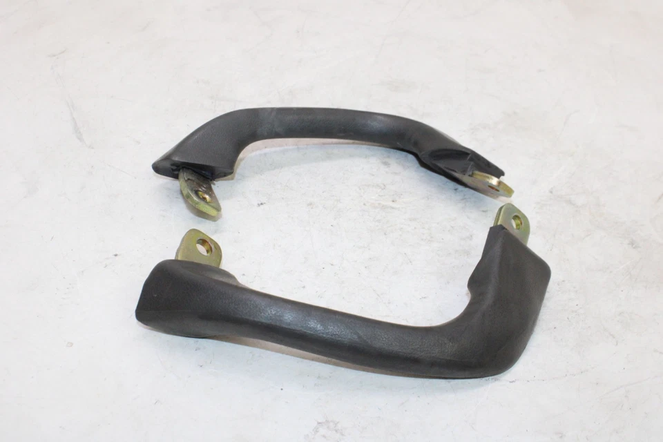 97-07 YAMAHA YZF600R OEM PASSENGER REAR SEAT GRAB BAR HANDLE PAIR - Image 4 of 4
