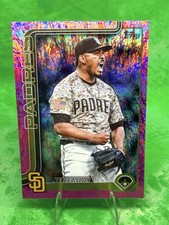 Jeremiah Estrada - Pink Holo Foil - 2025 Topps Update #US263 San Deigo Padres