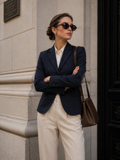 Banana Republic Navy Wool Blazer Women s Size 2 XS One Button Career Jacket