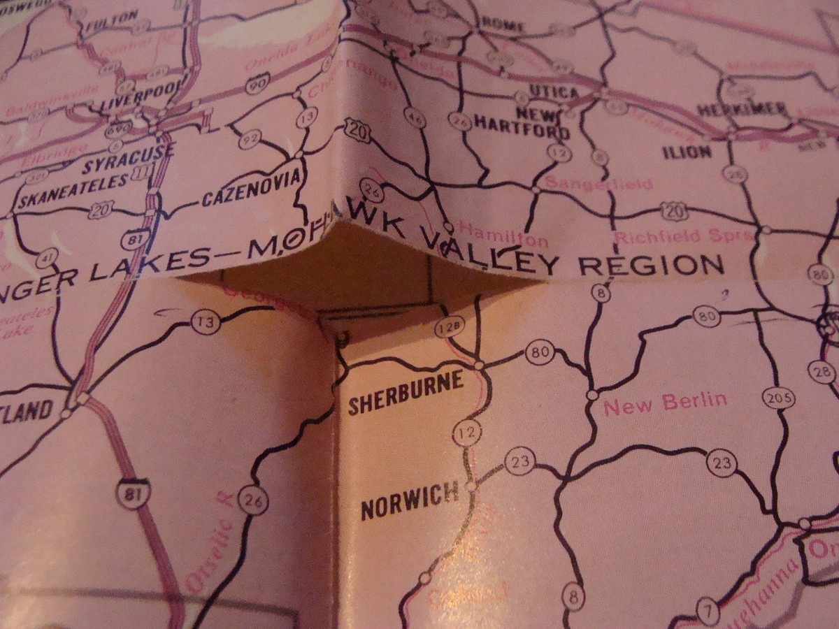 vintage brochure: directory of NEW YORK STATE HOTELS MOTELS