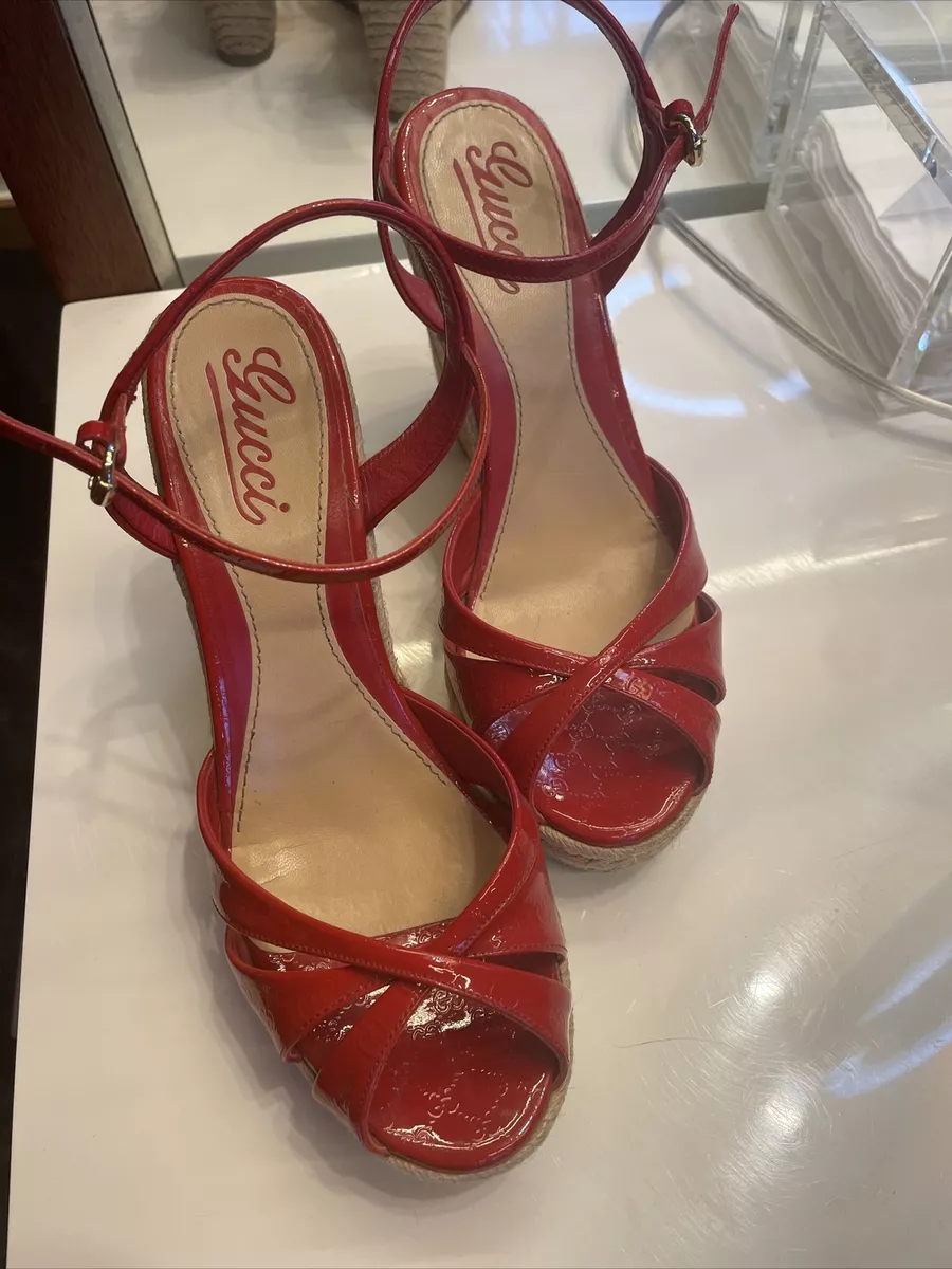 Gucci sales red wedges