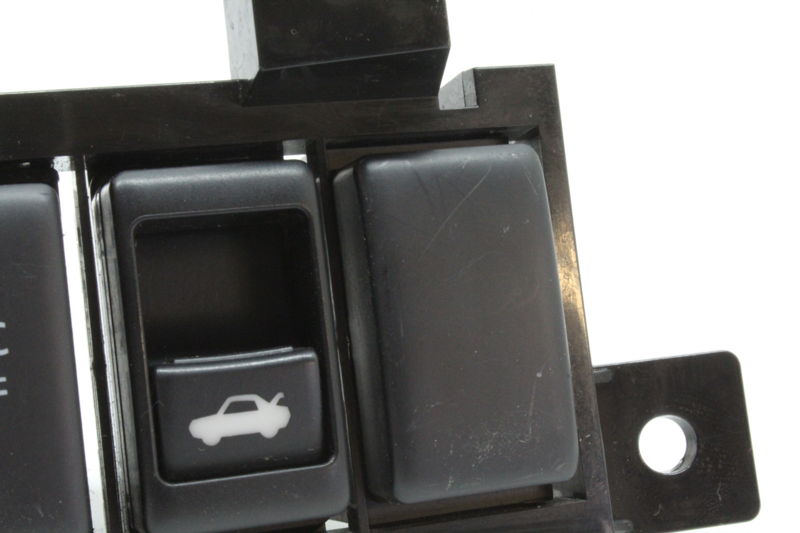 2009 INFINITI G37 SEDAN TRUNK RELEASE VDC OFF SWITCH TRIM OEM 08 09 10