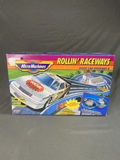 Vintage 1991 Micro Machines Rollin’ Raceways Stock Car Speedway 8 Playset NOS