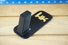 HK USP .40 Pistol Display Stand – Fits Heckler & Koch USP 40 Handgun Nightstand