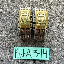 IDEC RH2B-UL RELAY 24VDC W/IDEC SH2B-05 BASE 97601