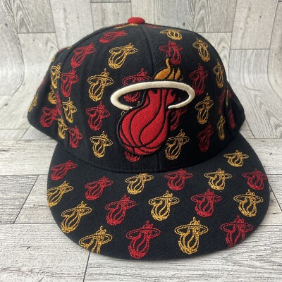 Miami Heat Hat All Over Logo Full Fit 7 5/8  Unk NBA Print Cap Basketball
