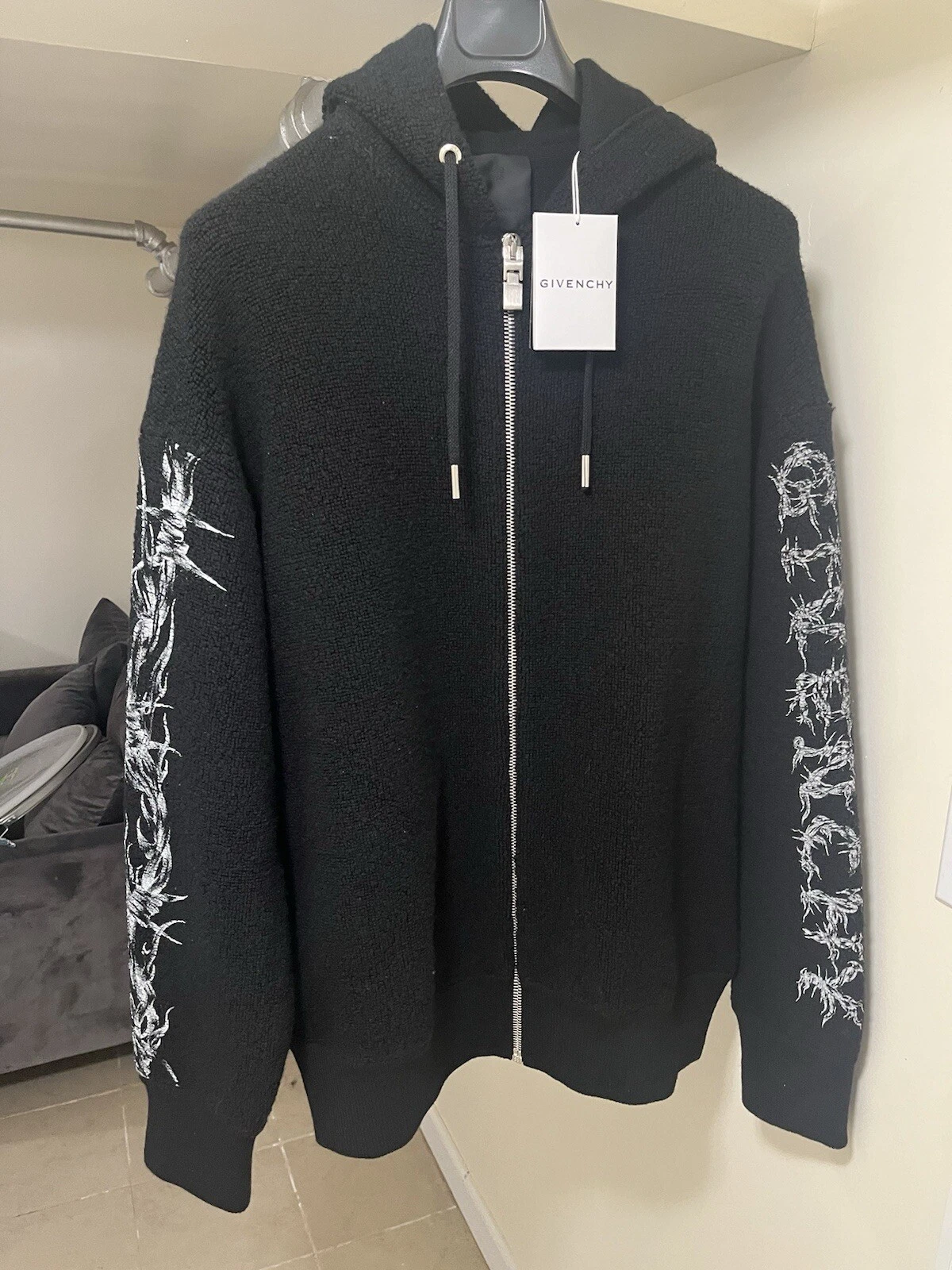 Felpa con cappuccio e zip oversize Givenchy filo spinato stampato taglia S