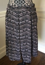 LuLaRoe Madison Skirt Pleated Pockets A-line L NEW NWT