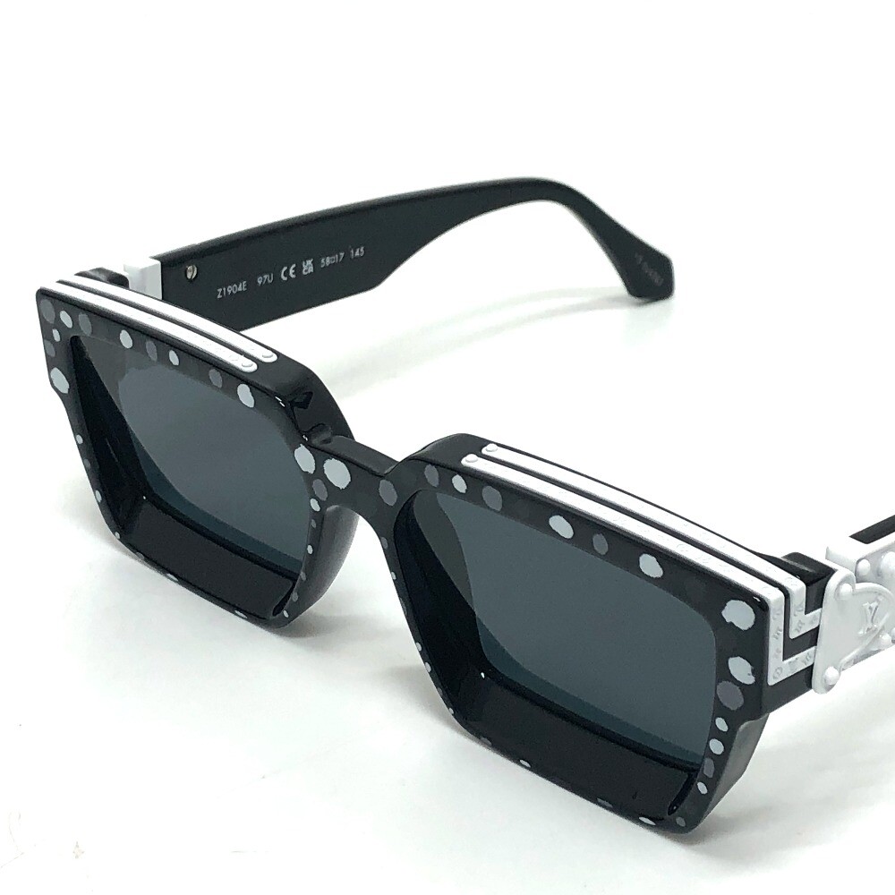 Louis Vuitton Z1904E 1.1 Millionaire Infinity Dot LV x YK Louis Vuitton Z1904E 1.1 Millionaire Infinity Dot LV x YK