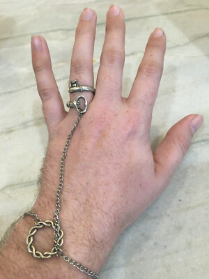 Chain Connected Key Ring Bracelet