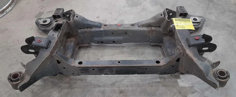 Subchasis travesaño trasero tracción delantera Ford Fusion Lincoln MKZ OEM HG9Z5035A Foto 3 de 4