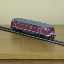 Piko 52402 HO DB Br 216 010-9 diesel locomotive; near mint; Sound