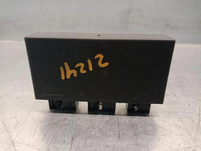 66219176682 centralina motore per BMW 5 TOURING (E61) 520 D 2004 5257315 - Immagine 2 di 4