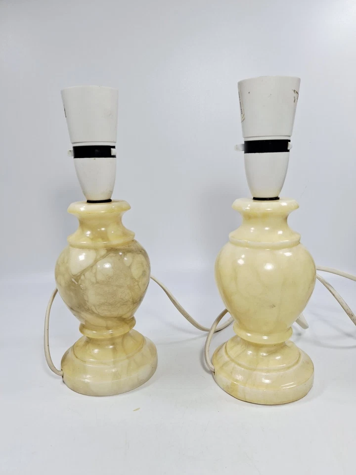 Pair of Small Table Lamps Faux Marble/Alabaster? Cream Decor AF see description - Image 4 of 4