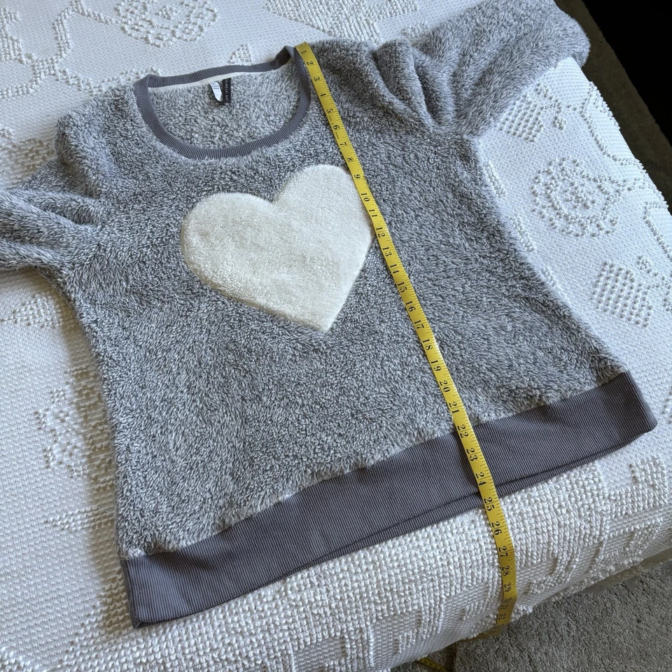 Jaclyn Intimates 女式大码聚酯纤维加绒灰色心形睡衣套装 — 第 3/4 张图片