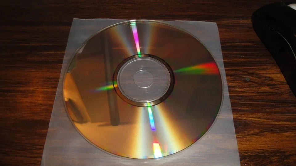 VINTAGE Microsoft Bookshelf 98 PC CD-ROM Software Windows 95/NT Disc only - Image 2 of 2