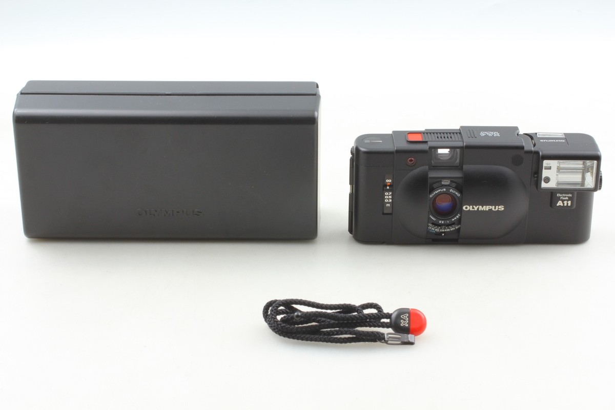 Near MINT w/ A11 Flash] Olympus XA4 Macro Point & Shoot Film