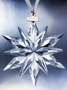Swarovski-Crystal-2011-Annual-Collectors-Crystal-Snowflake-Ornament-BRAND-NEW