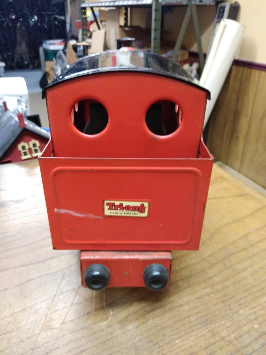 Vtg 1950s Tri-Ang PuffPuff Pressed Steel Locomotive Pull Toy Train