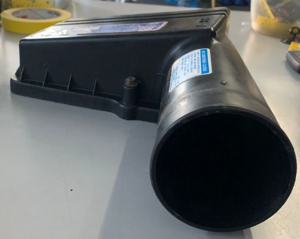 1988-1991 Honda Civic CRX AIR CLEANER BOX COVER OEM - Image 3 of 4