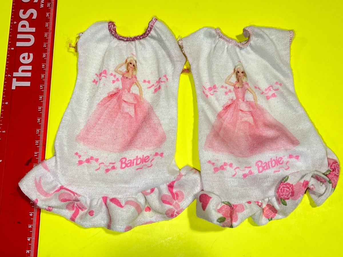 VINTAGE MATTEL BARBIE NIGHTGOWN DRESS NO TAGS UNIQUE