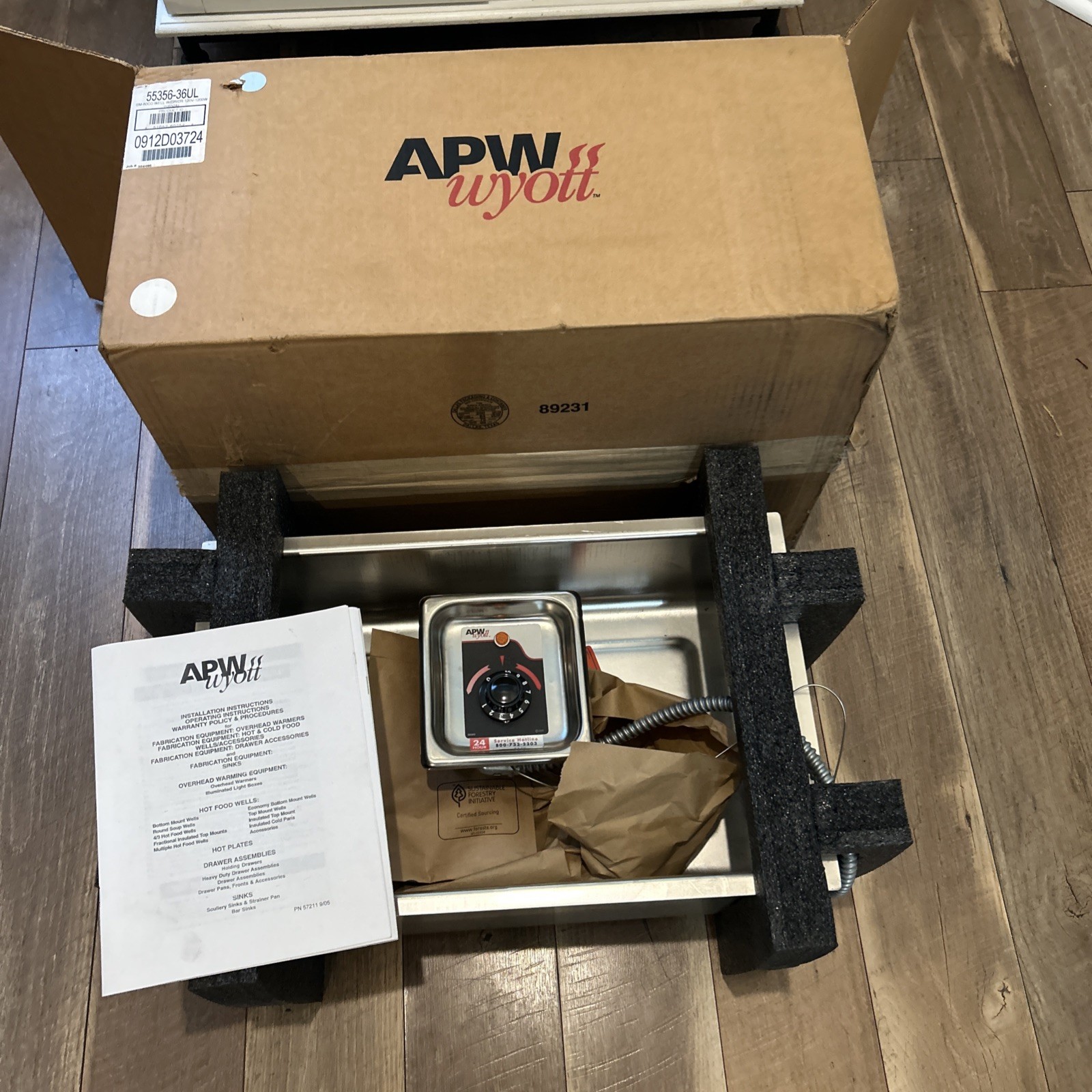 APW Wyott 55356 Hot Food Well with Drain, BM-80CD, Botton Mount, 120V, 1200W