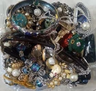 Vintage & Modern Estate Pretty Costume Jewelry Lot All Good & Wearable 1+ Lb