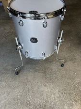 Mapex Saturn Evolution Rock Birch 16 x 16 floor tom Drum Iridium Silver