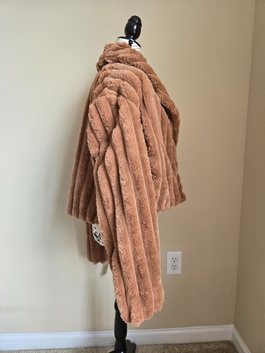 Blank NYC time flies crop jacket womens L faux fur rust open front - Picture 3 of 13