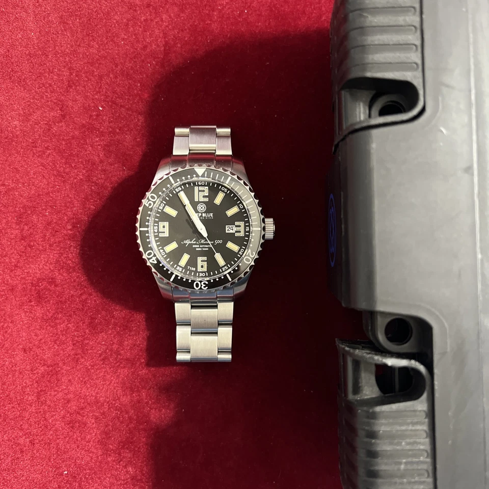 Relógio automático suíço Deep Blue Alpha Marine 500 mostrador branco laranja lume 41mm - Imagem 2 de 4