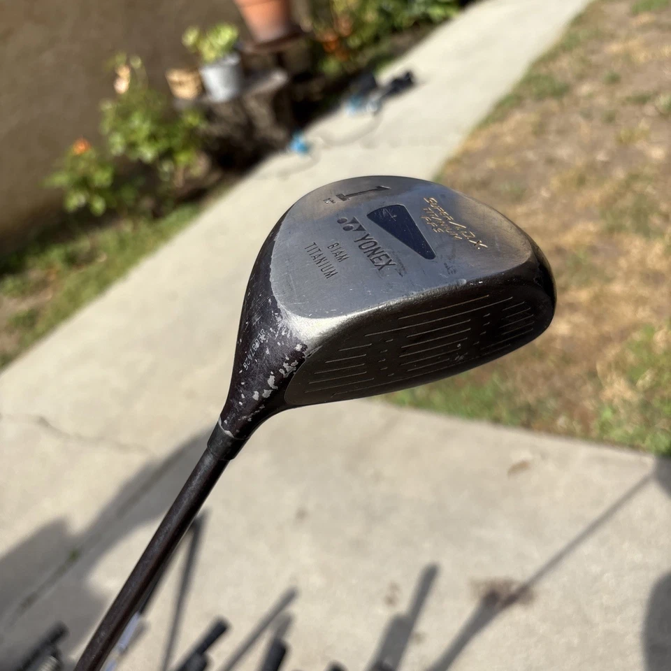 Yonex Super ADX 200 PPS 1-Driver - Derecha - Eje de grafito HM -44” Foto 2 de 4