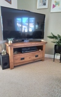 Solid Oak 1 Drawer Corner TV Unit W102cm x D51cm x H55cm