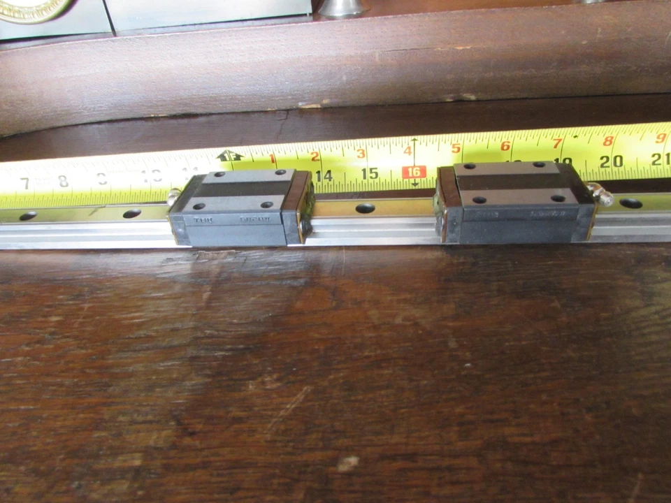 THK 低轮廓直线导轨 2 轴承车厢 SR20W 760 毫米 30 英寸数控日本 — 第 2/4 张图片