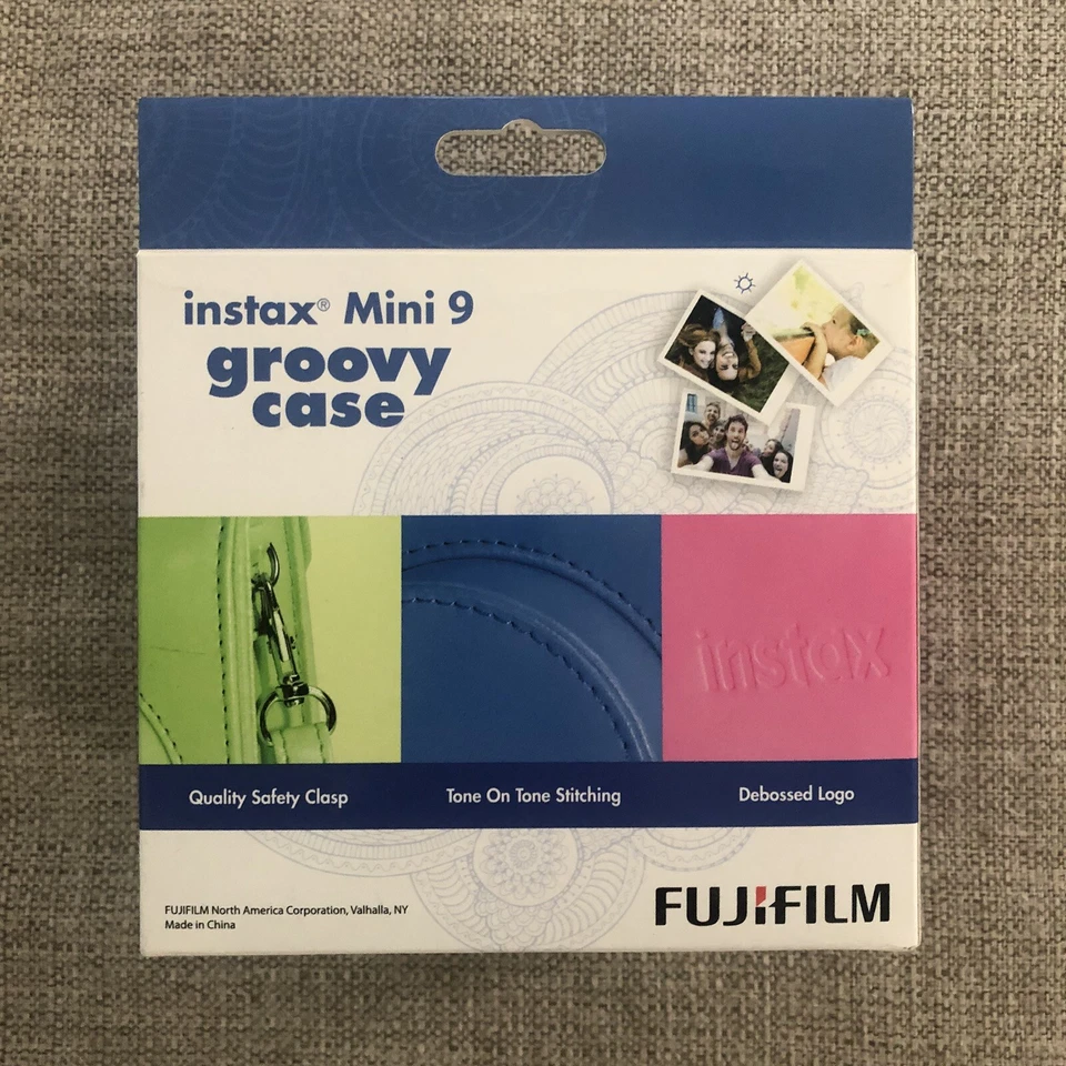 FujiFilm Instax Mini 9 Groovy Case in Smokey White New In Box - Image 2 of 4