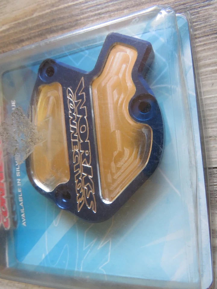 Works Connection ATV Throttle Cover, BLUE HONDA 21-830 OM9 - Image 2 of 3