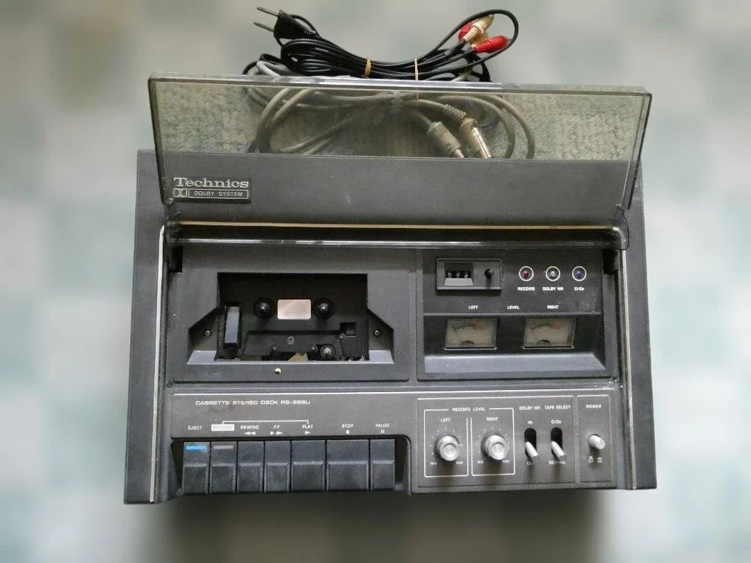 Technics カセットデッキ RS-268U Technics RS-268U Cassette Tape Deck Vintage Japan Powers On For