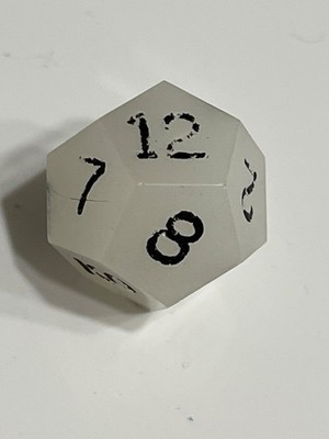 Vintage Gamescience D12 Glow-in-the-Dark Rpg Ad&d Dice 121524@