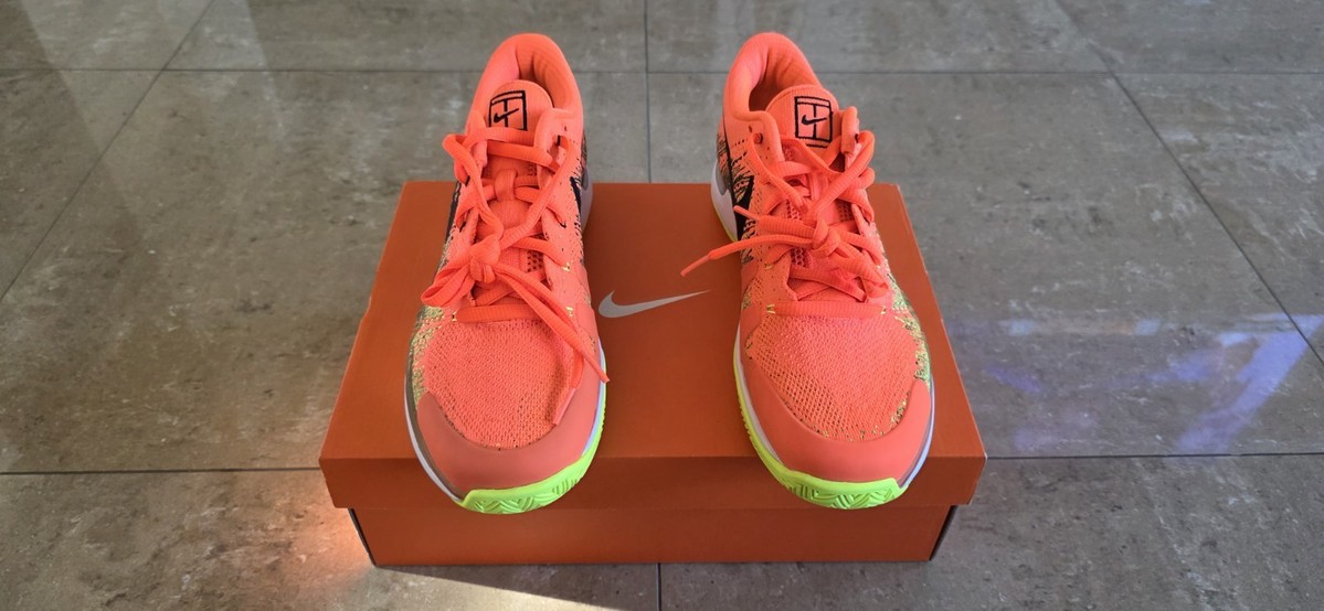 NEW) NIKE Federer Zoom Vapor 9.5 Flyknit (RARE Australian NEW) NIKE Federer Zoom Vapor 9.5 Flyknit (RARE Australian