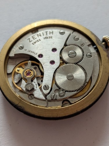 Vintage Zenith 2562 Mechanical Watch Movement (Spares/Repairs) - Picture 2 of 9