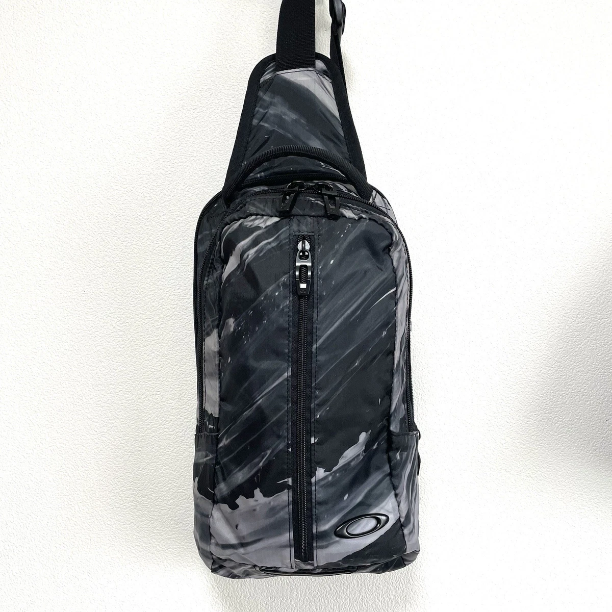 Oakley Backpack Medium Bags for Men for sale | eBay