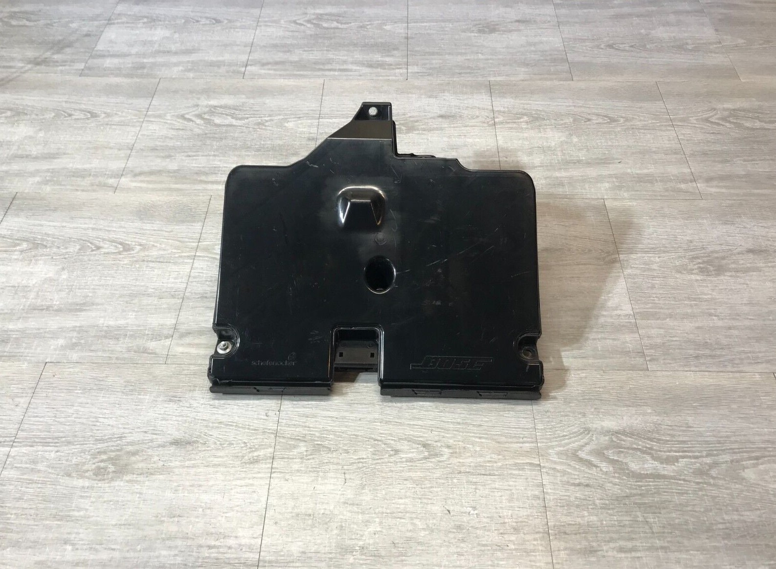 2003-2008 Maserati Quattroporte M139 Front Subwoofer BOSE Bass Box Speaker OEM
